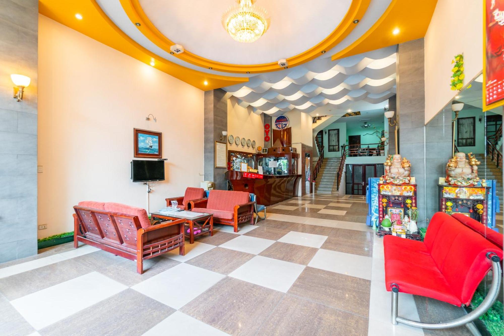 Super Oyo 266 Golden Gate Hotel Da Nang Bagian luar foto