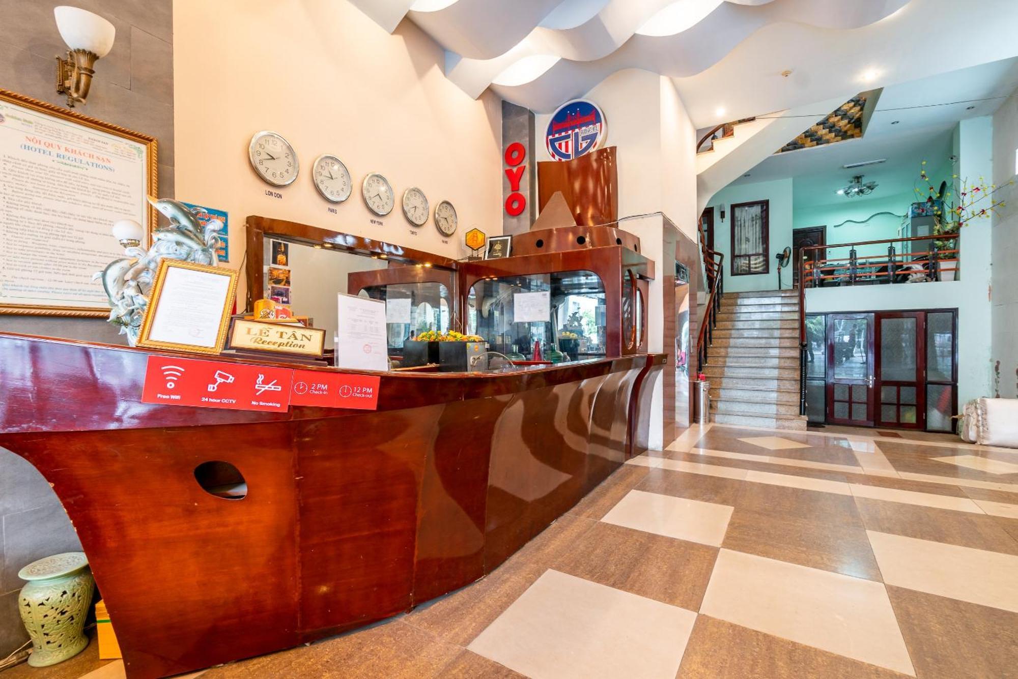 Super Oyo 266 Golden Gate Hotel Da Nang Bagian luar foto