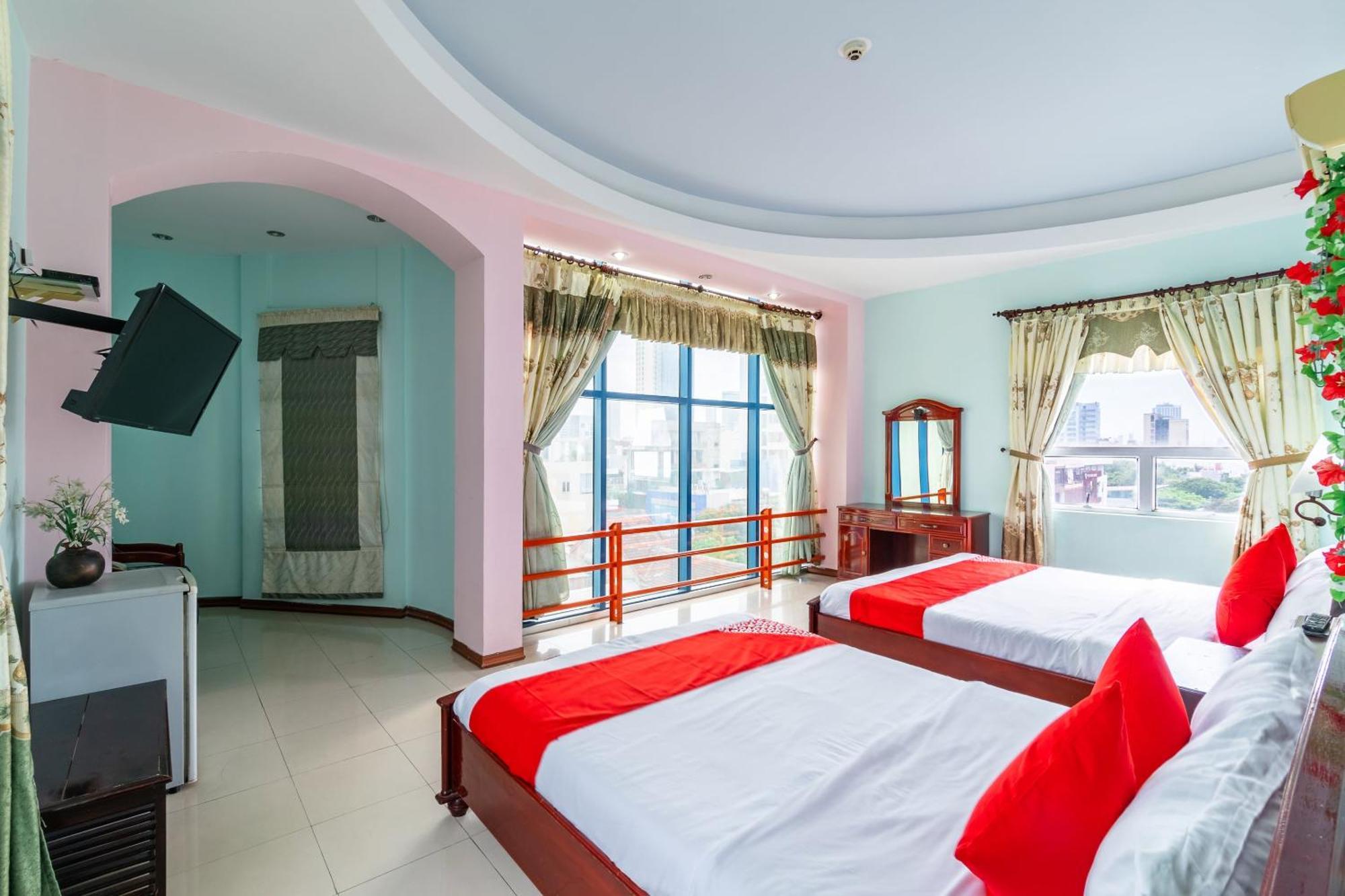 Super Oyo 266 Golden Gate Hotel Da Nang Bagian luar foto